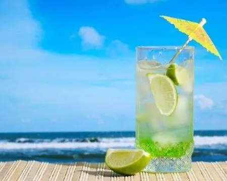 студио наде 펜션